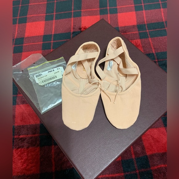 BLOCH Womens Zenith-w/ Ballet /Stretch pink. In great condition - Picture 3 of 8